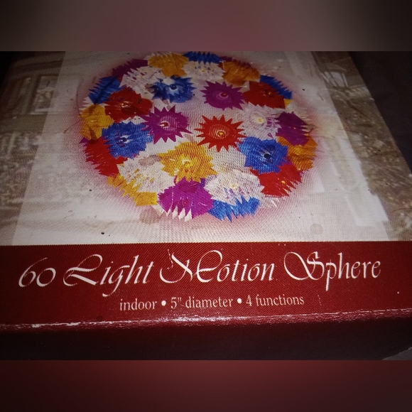 Vintage 2002 Enchanted Forest Christmas 60 Light Motion Sphere 5" 4 Functions - Picture 4 of 12